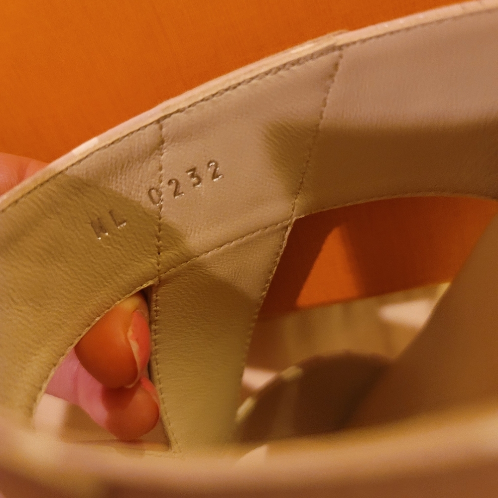 Louis Vuitton Sandal Cream Giant Flower Monogram Color Leather 39.5=9.5 New Tags - Picture 12 of 14